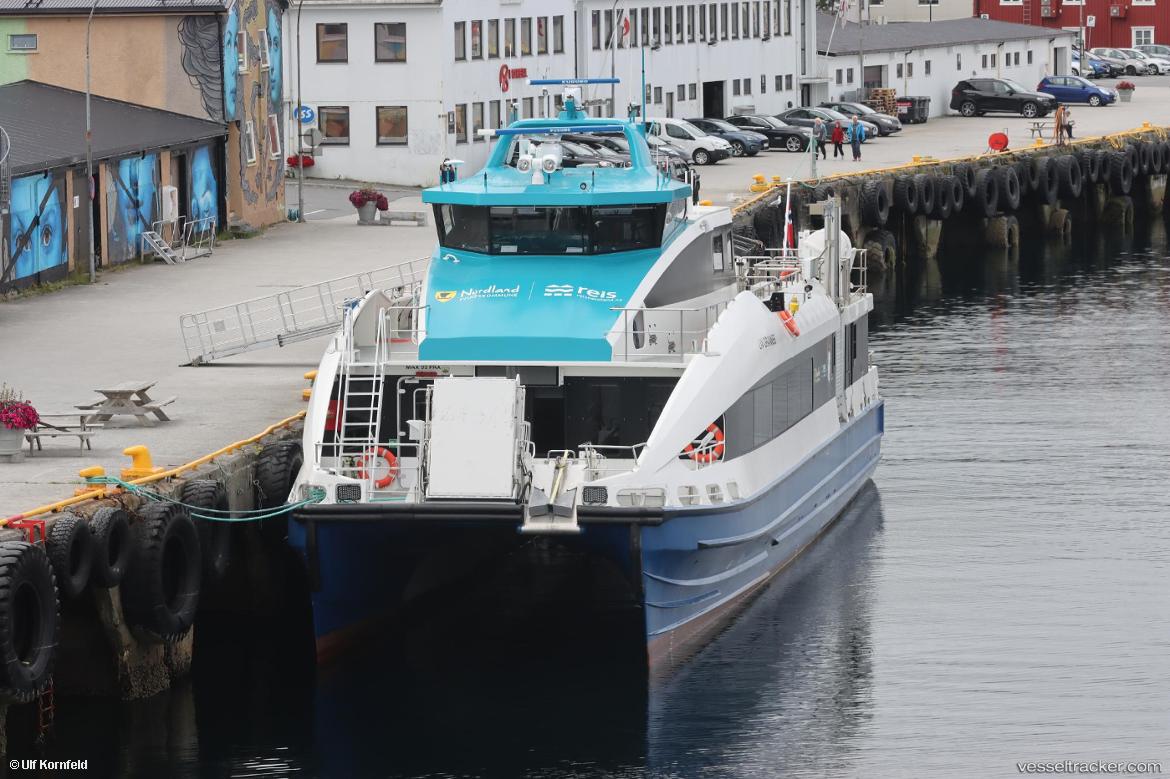 Liv-Grannes - Passenger Ship vessel