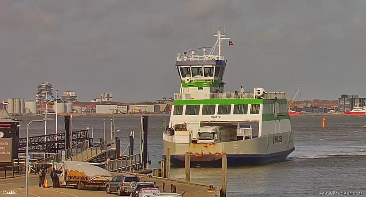 Grotte - Passenger Ro Ro Cargo Ship vessel