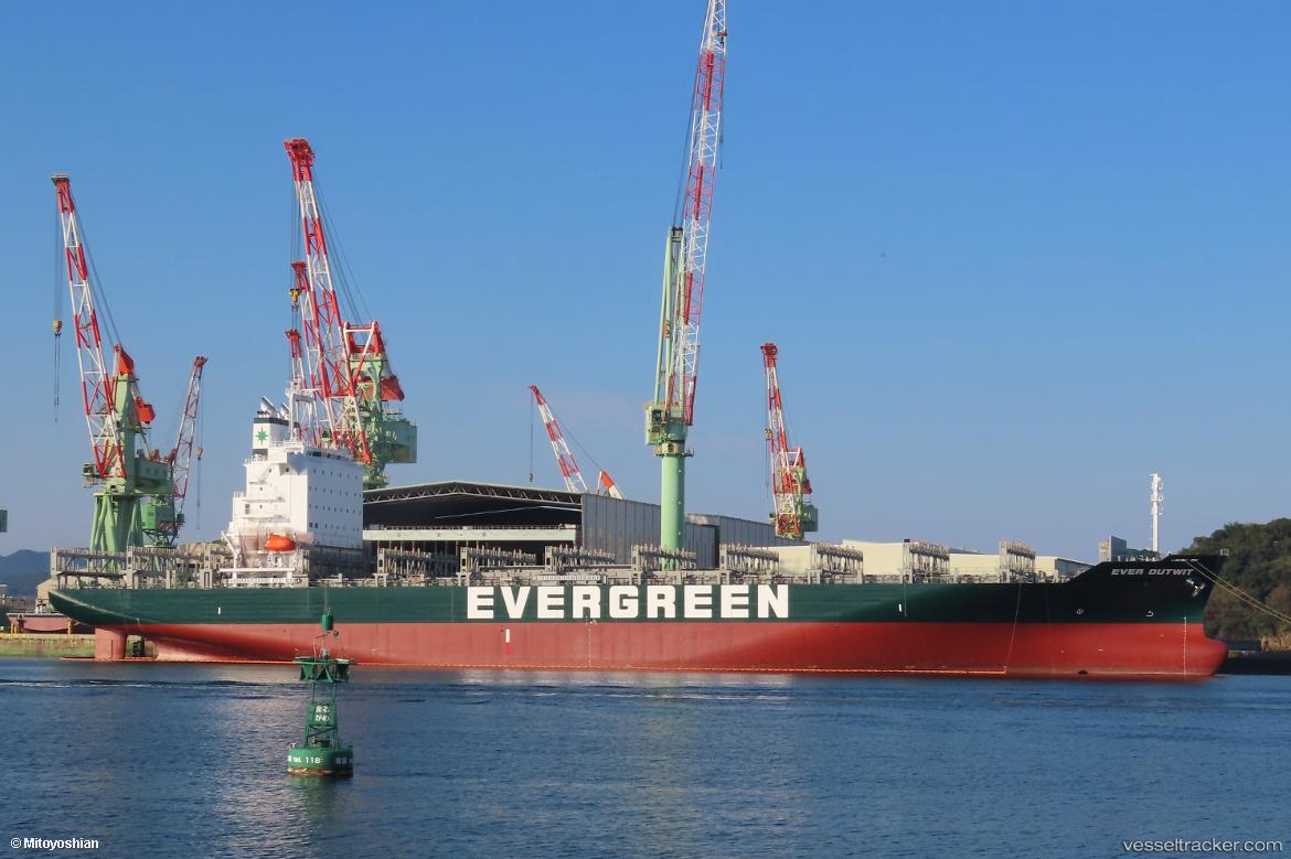 Ever-Outwit - Container Ship vessel