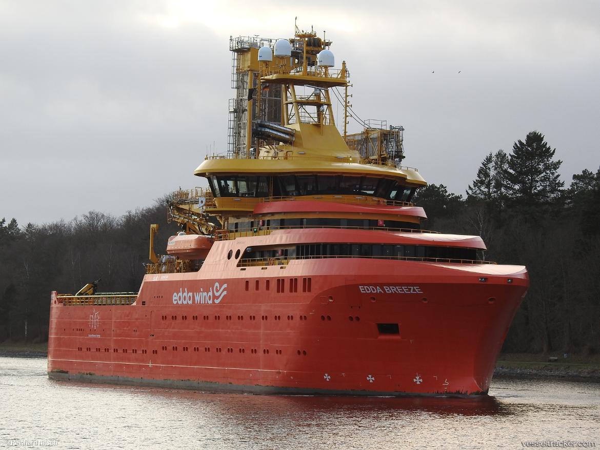 Breeze-Enabler - Work Repair Vessel vessel