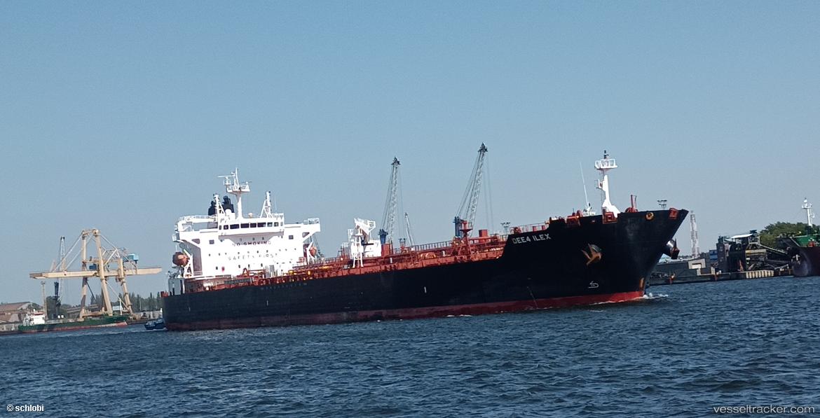 Dee4-Ilex - Chemical Oil Products Tanker vessel