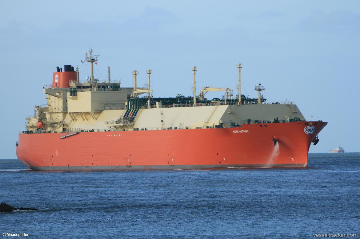 New-Nature - Lng Tanker vessel