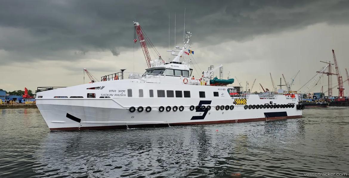 Sadhav-Anusha - Crewboat vessel
