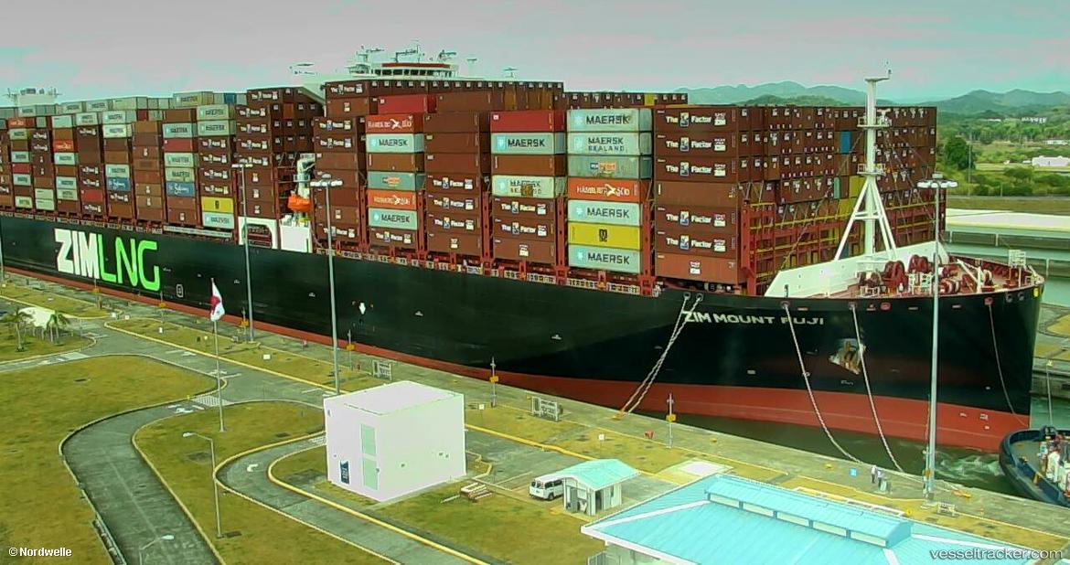 Zim-Mount-Fuji - Container Ship vessel