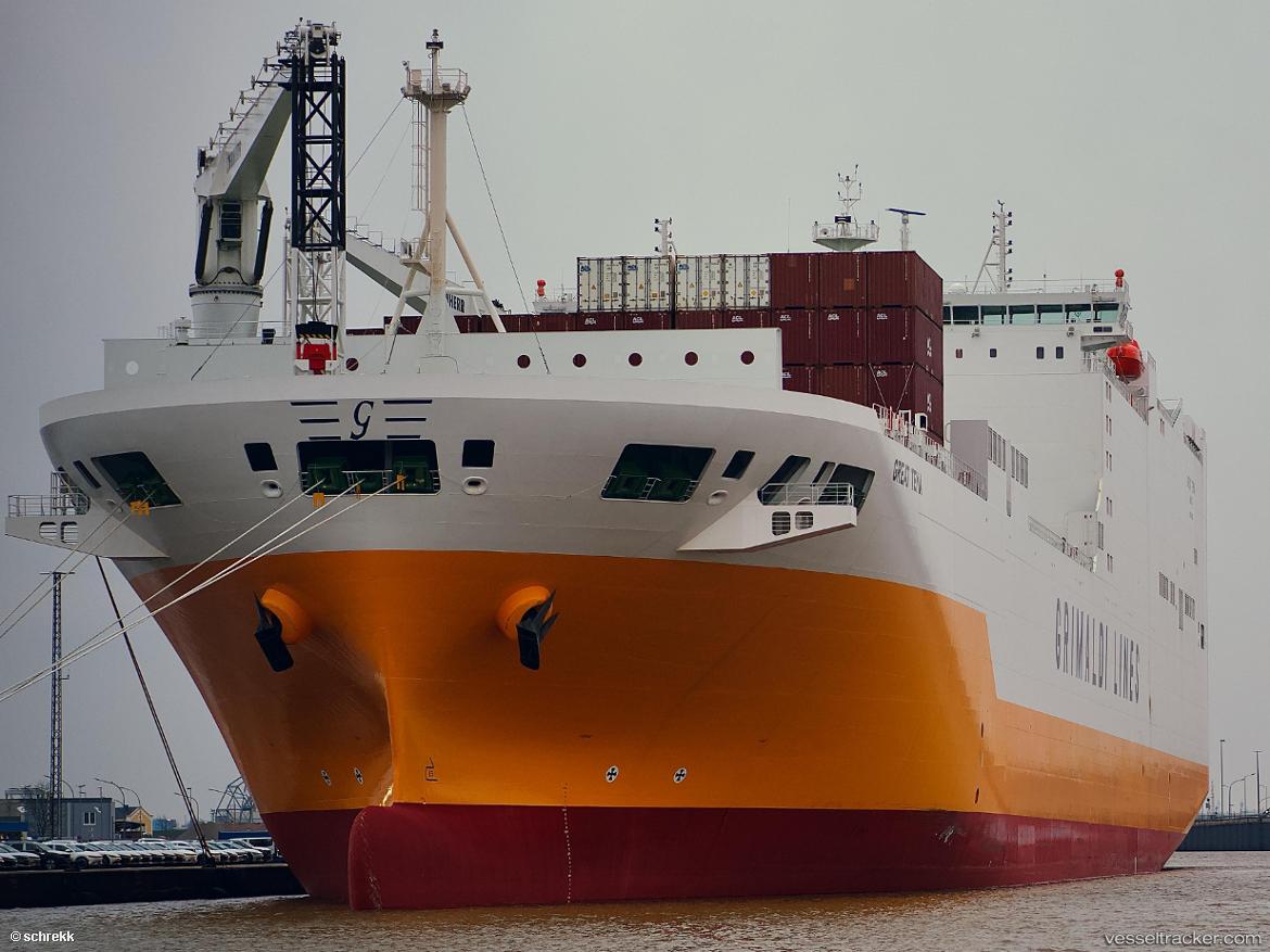 Great-Tema - Container Ship vessel