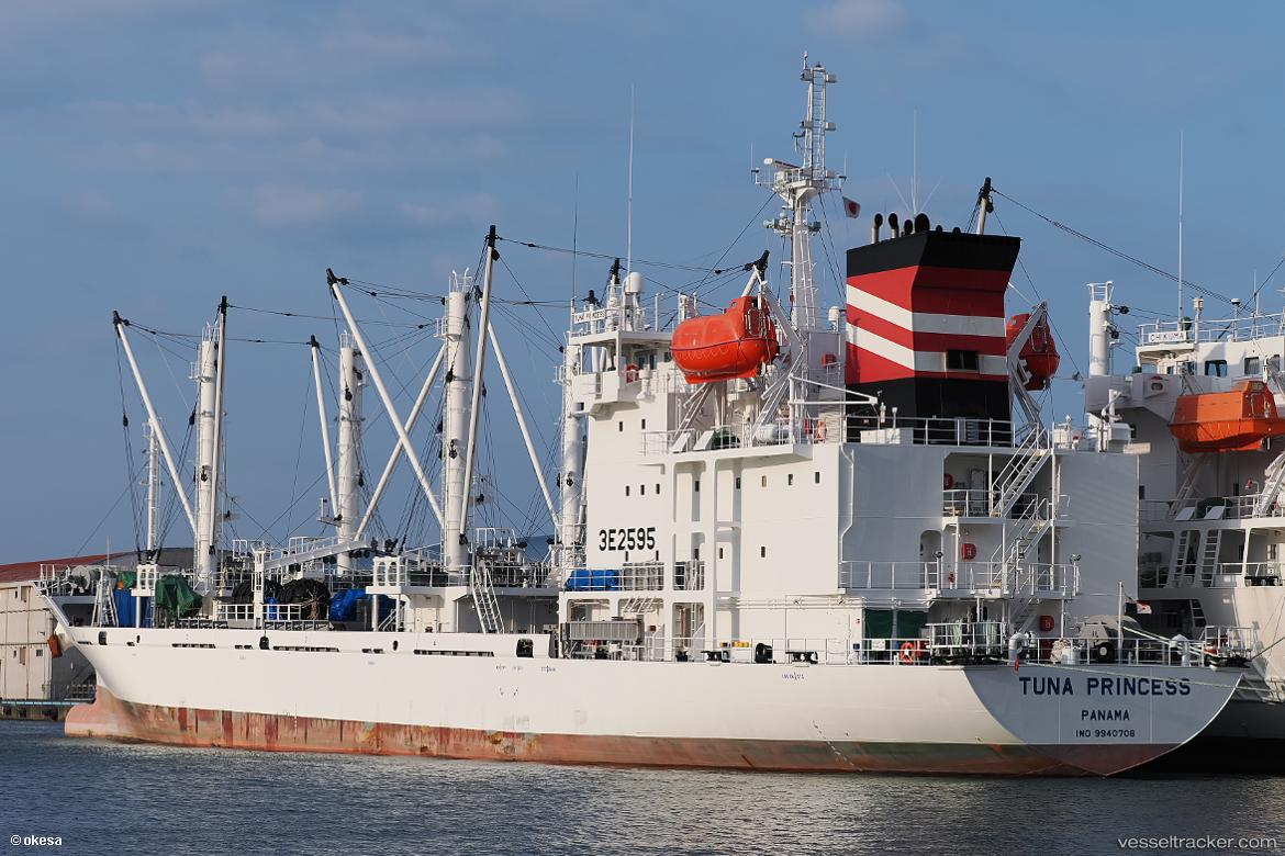 Tuna-Princess - Refrigerated Cargo Ship vessel