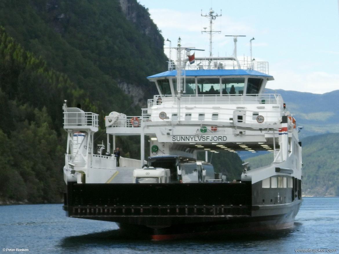 Sunnylvsfjord - Passenger Ro Ro Cargo Ship vessel