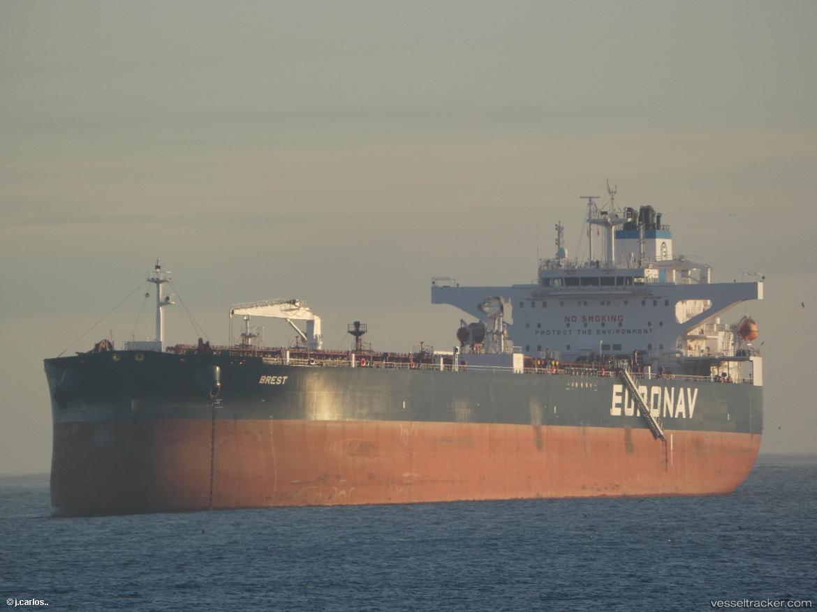 Brest - Crude Oil Tanker vessel