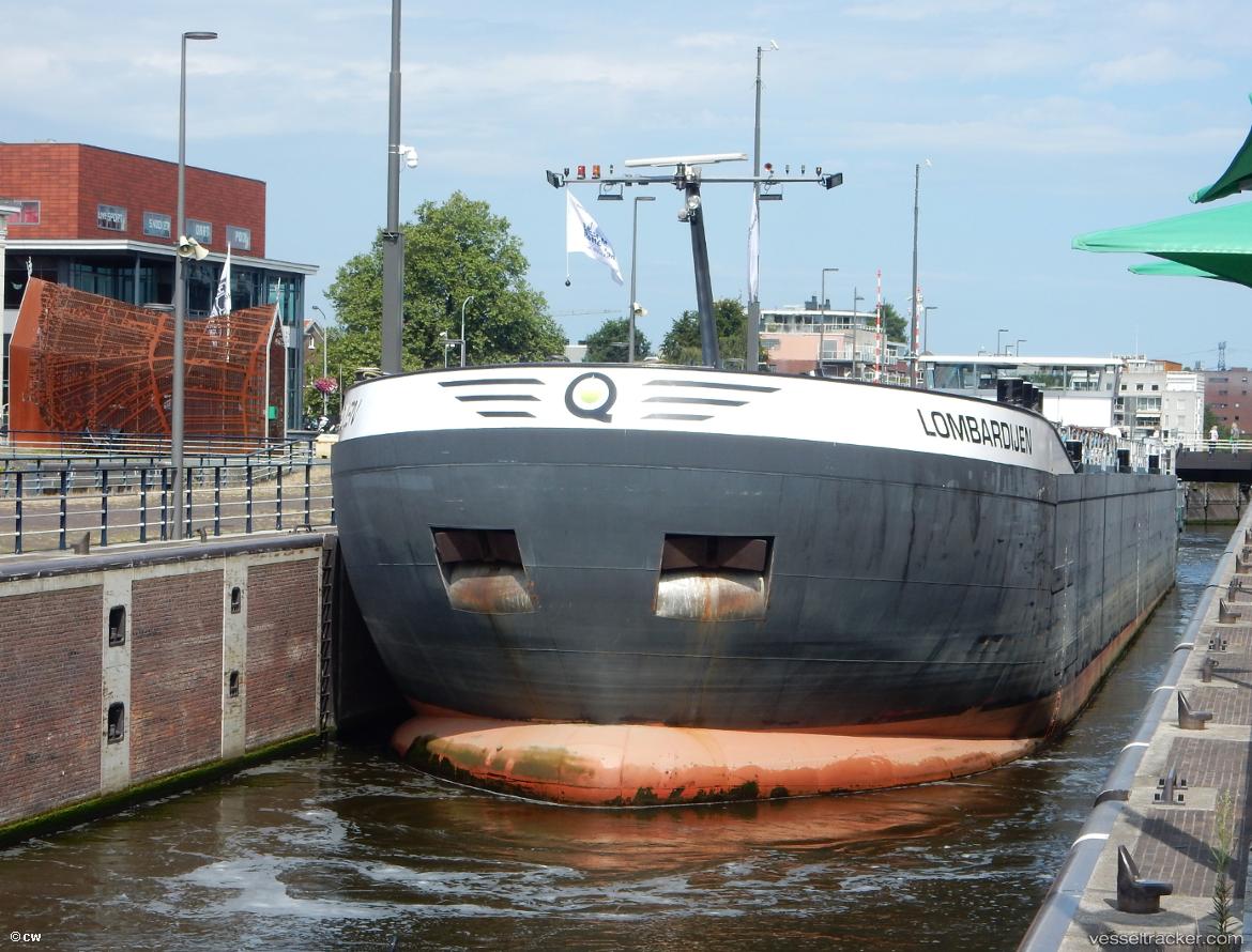 Lombardijen -  vessel