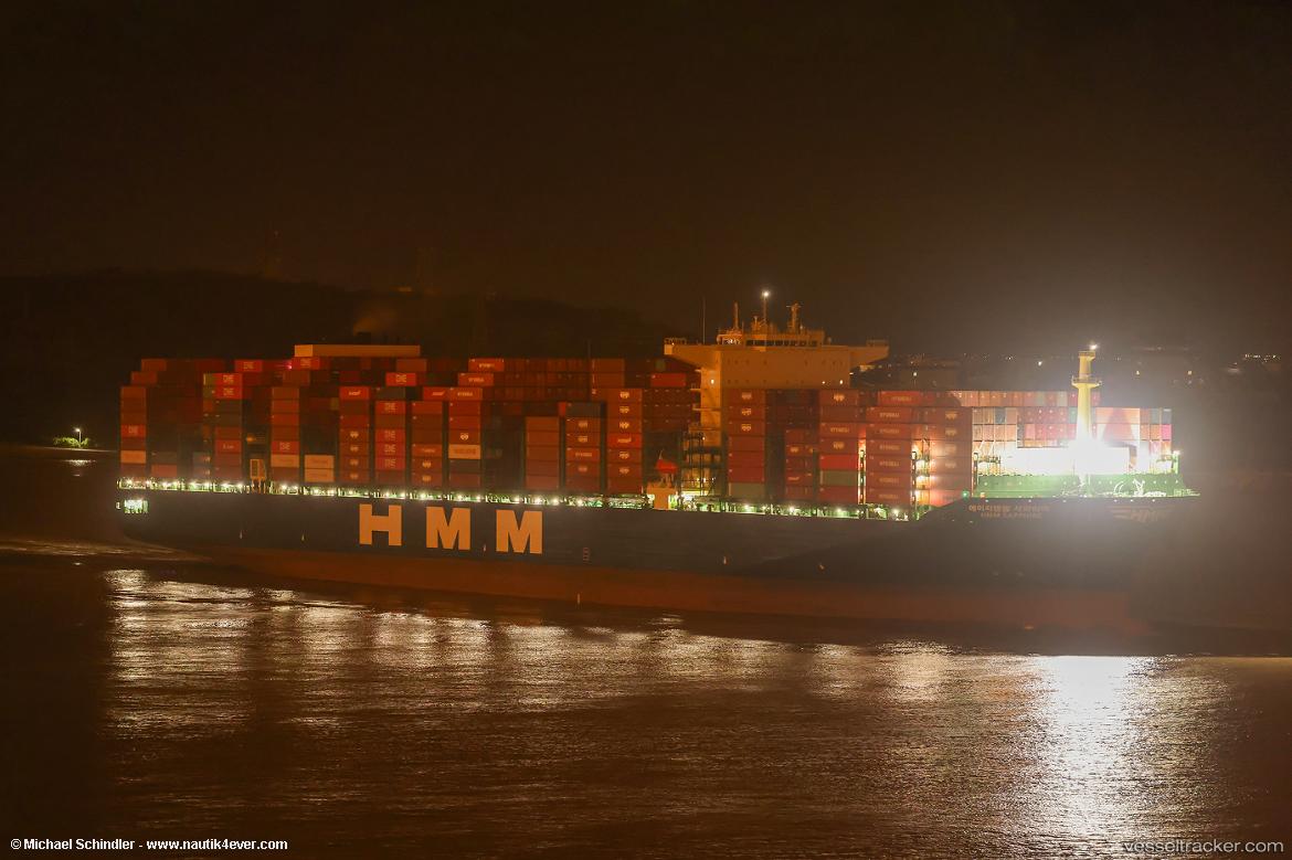 Hmm-Sapphire - Container Ship vessel