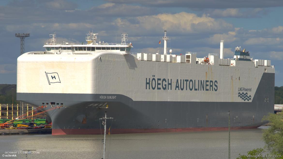 Hoegh-Sunlight - Vehicles Carrier vessel registered in Norway