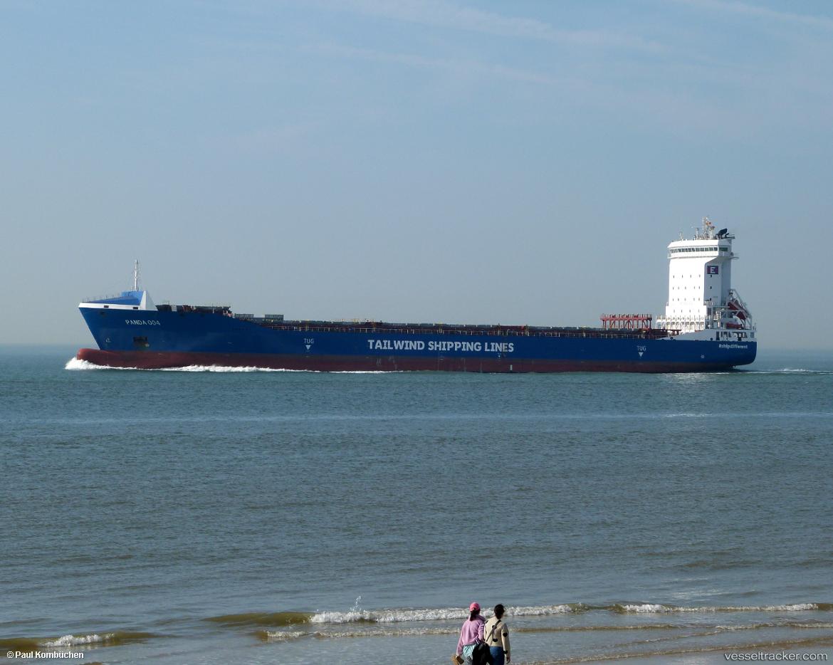 Panda-004 - Container Ship vessel
