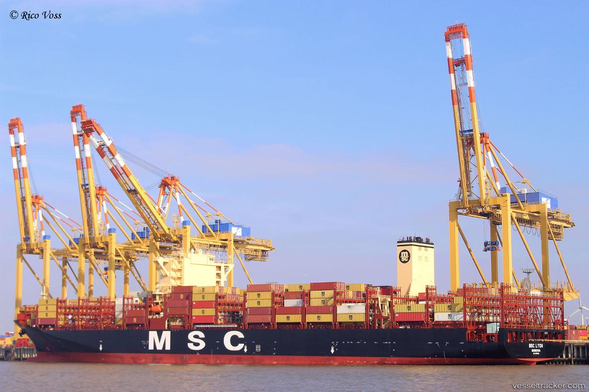 Msc-Lyon - Container Ship vessel