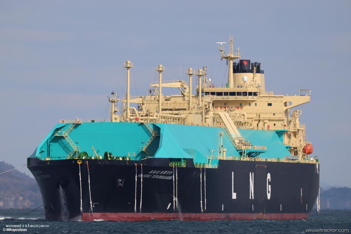 Puteri-Terengganu - Lng Tanker vessel registered in Liberia