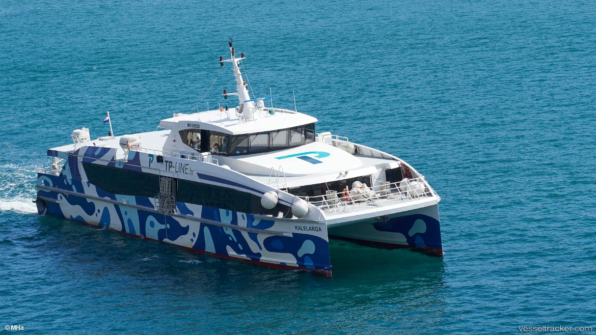 Kalelarga - Passenger Ship