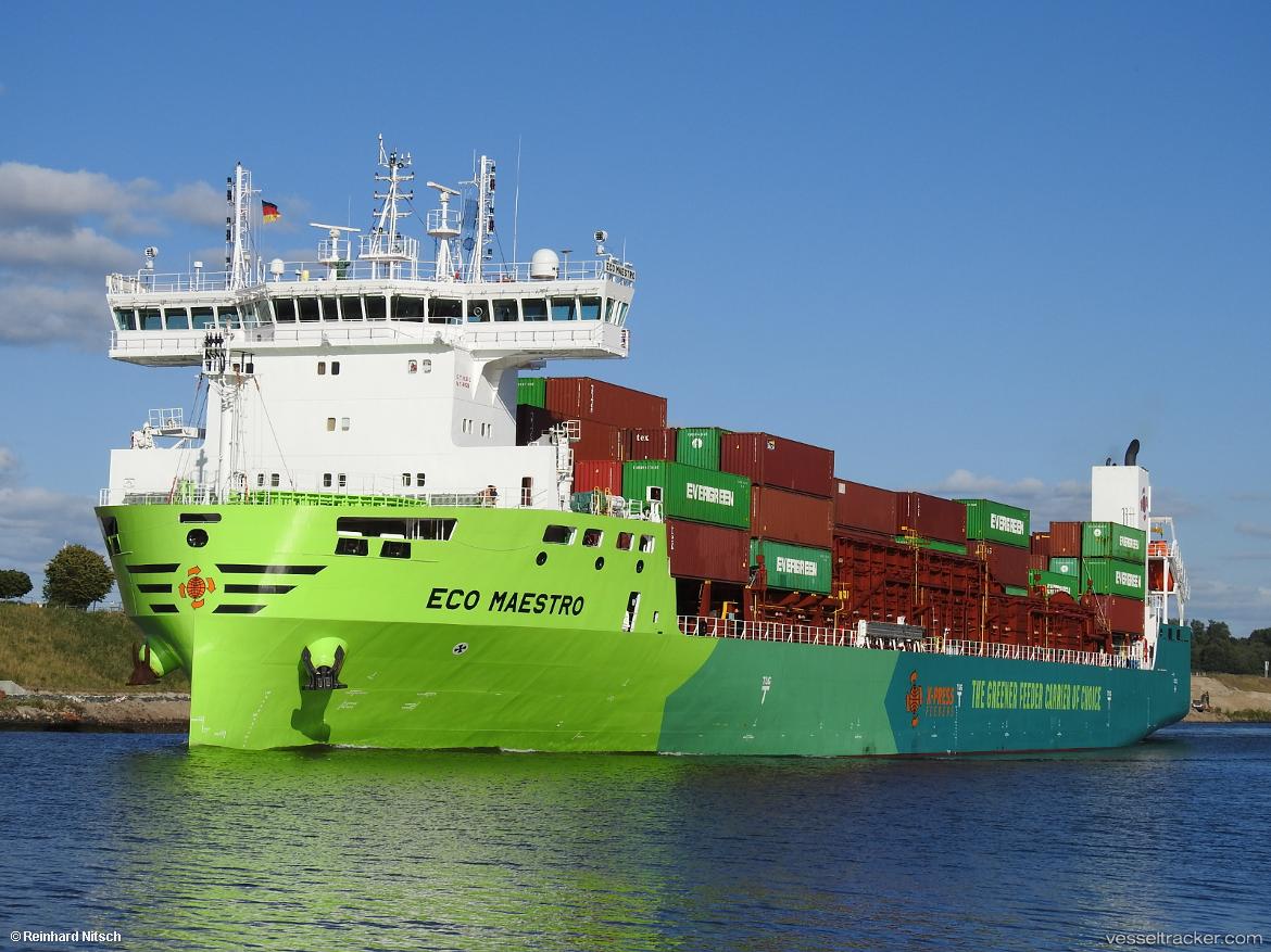 Eco-Maestro - Container Ship vessel