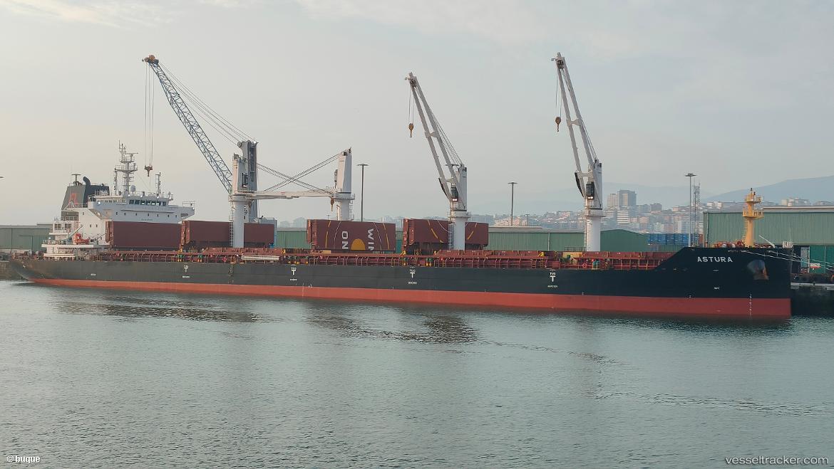 Astura - Bulk Carrier vessel