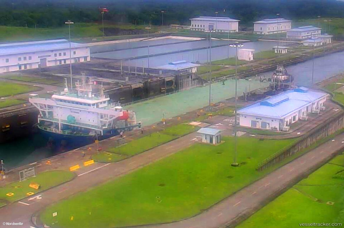 Rui-Shan - Heavy Load Carrier vessel